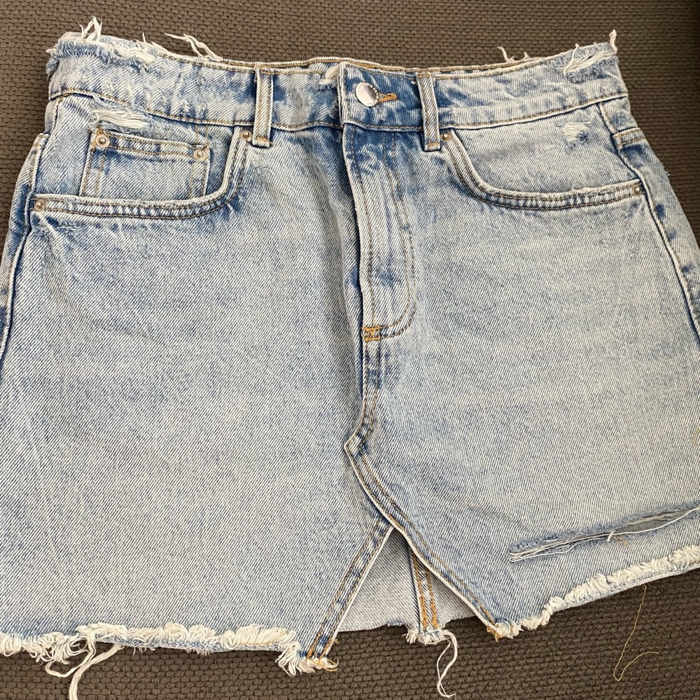 Zara Trafaluc authentic frayed denim skirt
